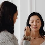 Tips Memakai Foundation Kryolan